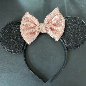 Minnie Mouse Ears